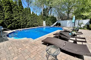 3683 Orchard Rd, Wantagh, NY 11793 - Photo 37