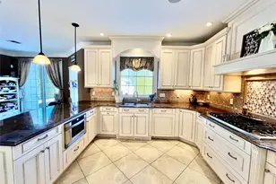 3683 Orchard Rd, Wantagh, NY 11793 - Photo 11