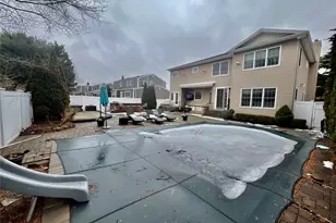 3683 Orchard Rd, Wantagh, NY 11793 - Photo 35