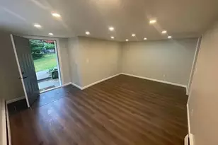 94 Baron De Hirsch Rd, Crompond, NY 10517 - Photo 3