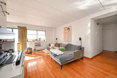 36-25 Union Street #5E, Flushing, NY 11354 - Photo 3