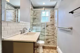 44 Bruce Ln, Westbury, NY 11590 - Photo 19