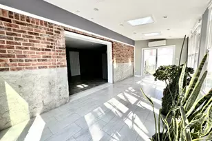 44 Bruce Ln, Westbury, NY 11590 - Photo 15