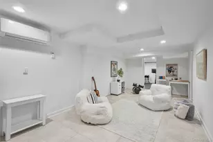 1054 Clay Ave, Pelham, NY 10803 - Photo 31