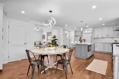 1054 Clay Avenue, Pelham, NY 10803 - Photo 5