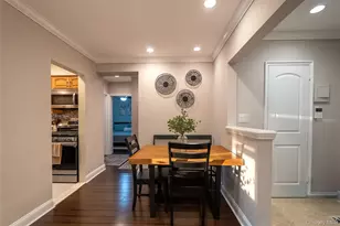 12 Edwards St, Roslyn Heights, NY 11577 - Photo 7