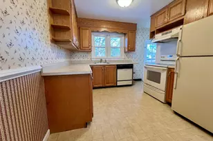 34 Cross St, New Windsor, NY 12553 - Photo 9