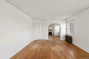 310 W 263rd St, Bronx, NY 10471 - Photo 7