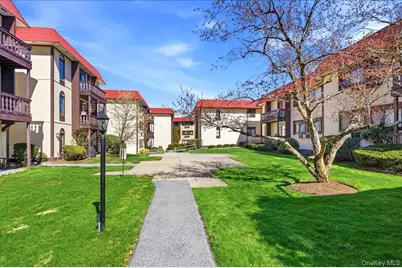 14 Granada Crescent #18, White Plains, NY 10603 - Photo 23