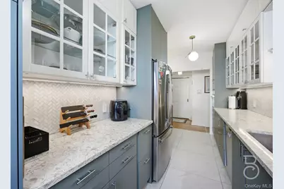 76-12 35th Avenue #2D, Jackson Heights, NY 11372 - Photo 3