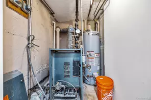 77-17 85th St, Glendale, NY 11385 - Photo 21