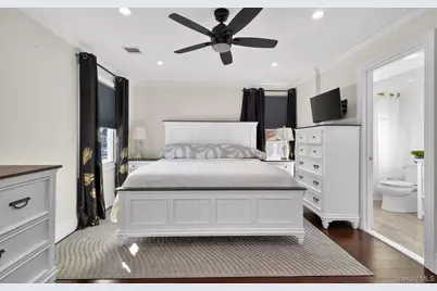 85 Pengon Circle, East Meadow, NY 11554 - Photo 17