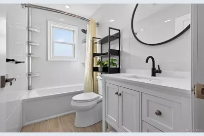 85 Pengon Circle, East Meadow, NY 11554 - Photo 21