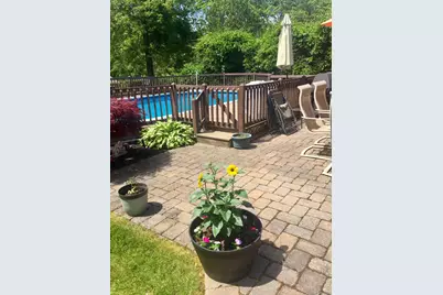 8 Natalie Court, Ronkonkoma, NY 11779 - Photo 29