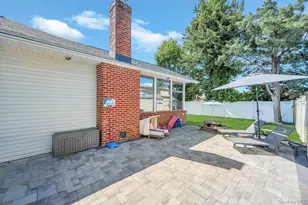 2327 Cleveland St, Bellmore, NY 11710 - Photo 35