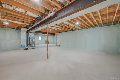 35 Cotton Lane, Levittown, NY 11756 - Photo 37