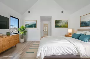 35 Cotton Ln, Levittown, NY 11756 - Photo 31