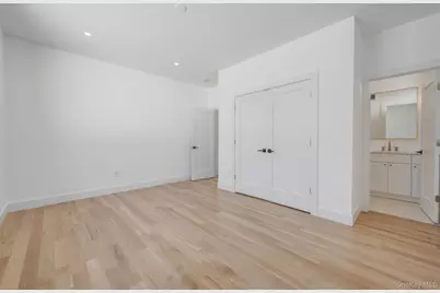 35 Cotton Lane, Levittown, NY 11756 - Photo 17