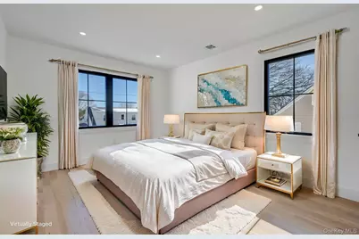 35 Cotton Lane, Levittown, NY 11756 - Photo 23