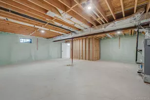 35 Cotton Ln, Levittown, NY 11756 - Photo 39