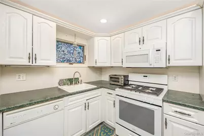 29 Grand Avenue, Northport, NY 11768 - Photo 13