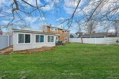 694 Whittier Street, Westbury, NY 11590 - Photo 5