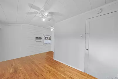 694 Whittier Street, Westbury, NY 11590 - Photo 25