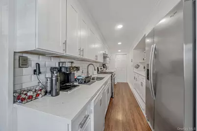 694 Whittier Street, Westbury, NY 11590 - Photo 13