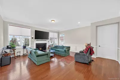 13 Tompkins Lane, Hopewell Junction, NY 12533 - Photo 17