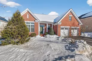 13 Tompkins Ln, Hopewell Junction, NY 12533 - Photo 3