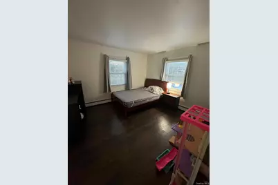 17 Cove Lane, Levittown, NY 11756 - Photo 7