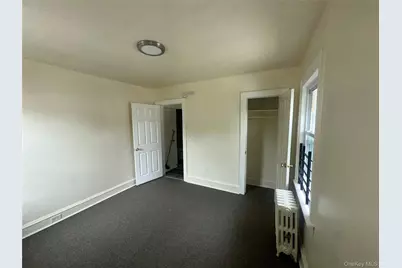 14 Van Cott Avenue #4, Hempstead, NY 11550 - Photo 7