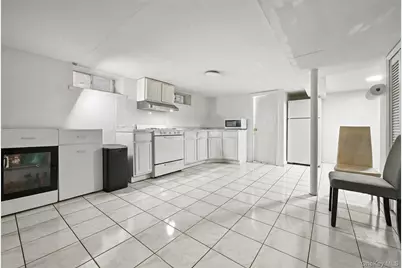 112-25 15th Avenue, College Point, NY 11356 - Photo 19