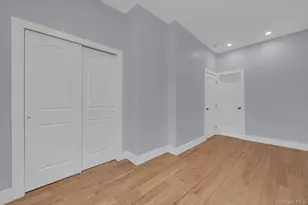 1852 Amethyst St, Bronx, NY 10462 - Photo 11