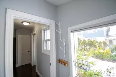 25 Hillside Avenue #1, Rockville Centre, NY 11570 - Photo 3