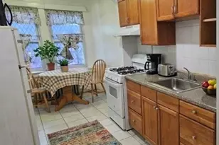 17719 Troutville Roads, Jamaica, NY 11434 - Photo 3