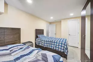 2 Valley Greens Dr, Valley Stream, NY 11581 - Photo 29