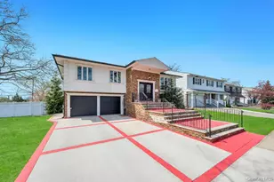 2 Valley Greens Dr, Woodmere, NY 11581 - Photo 1