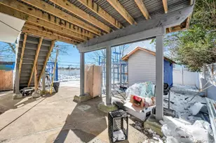 2 Valley Greens Dr, Valley Stream, NY 11581 - Photo 23