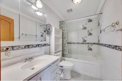 2 Valley Greens Drive, Woodmere, NY 11581 - Photo 21