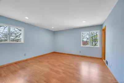 2 Valley Greens Drive, Woodmere, NY 11581 - Photo 25