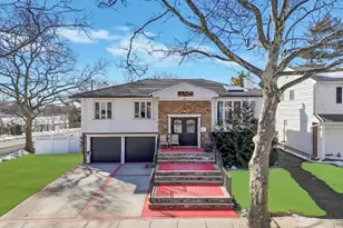 2 Valley Greens Dr, Woodmere, NY 11581 - Photo 3