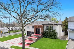 2 Valley Greens Dr, Woodmere, NY 11581 - Photo 37
