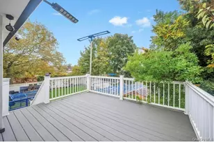 2 Valley Greens Dr, Woodmere, NY 11581 - Photo 45