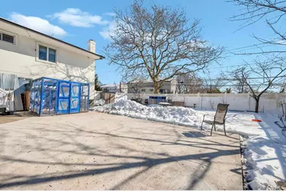 2 Valley Greens Drive, Valley Stream, NY 11581 - Photo 33