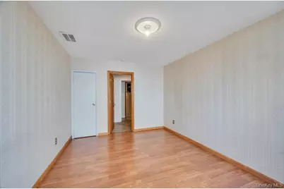 2 Valley Greens Drive, Woodmere, NY 11581 - Photo 29