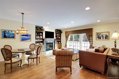 9 Meadowbrook Lane, Old Westbury, NY 11568 - Photo 9