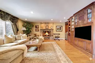 9 Meadowbrook Ln, Old Westbury, NY 11568 - Photo 5