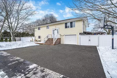 73 Olive Street, Central Islip, NY 11722 - Photo 3