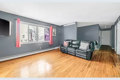 73 Olive Street, Central Islip, NY 11722 - Photo 9